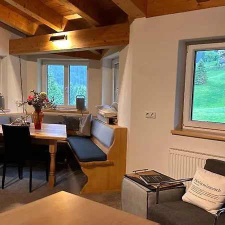 / Haus Wiesengrund Apart Otel