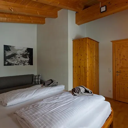 / Haus Wiesengrund Aparthotel 3*