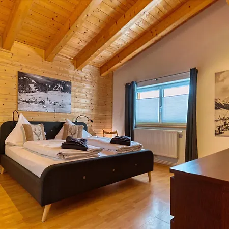 / Haus Wiesengrund Aparthotel