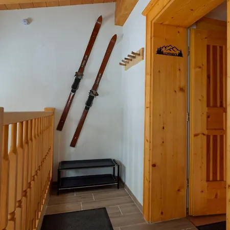 / Haus Wiesengrund Aparthotel Berwang