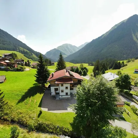 Hotel apartamentowy / Haus Wiesengrund 3*