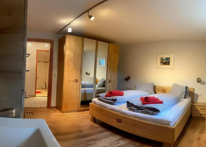 / Haus Wiesengrund Hotel apartamentowy