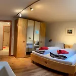 / Haus Wiesengrund Aparthotel